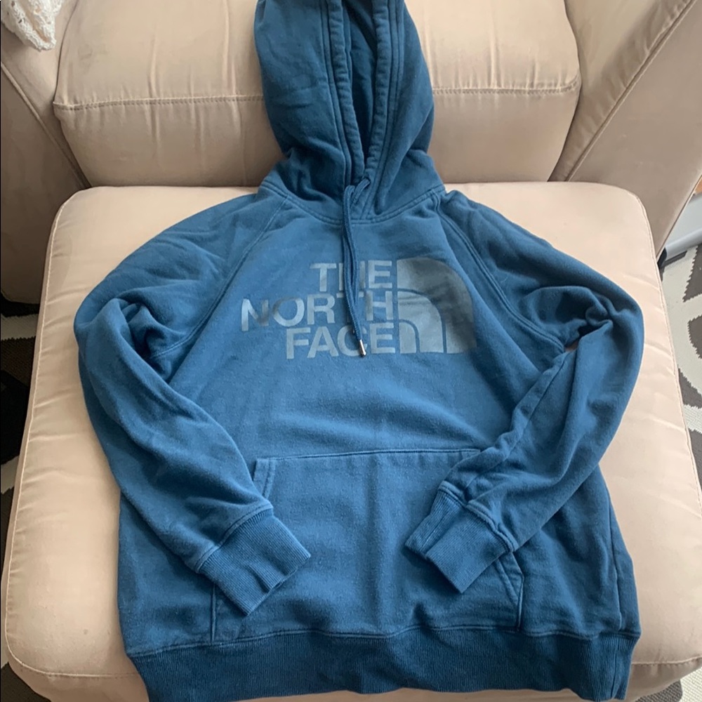 The North Face Blue Casual Pullover Sweater